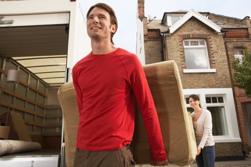 Simple and fair free quote policy for Manorhouse Storage pricing
